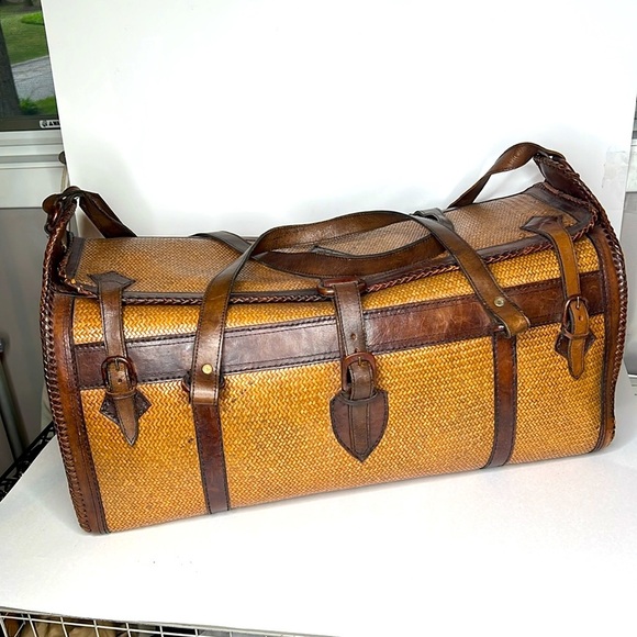 Leather Tightly Woven Wicker Extra Large Double Handle Shoulder Strap Travel Bag - Picture 6 of 16